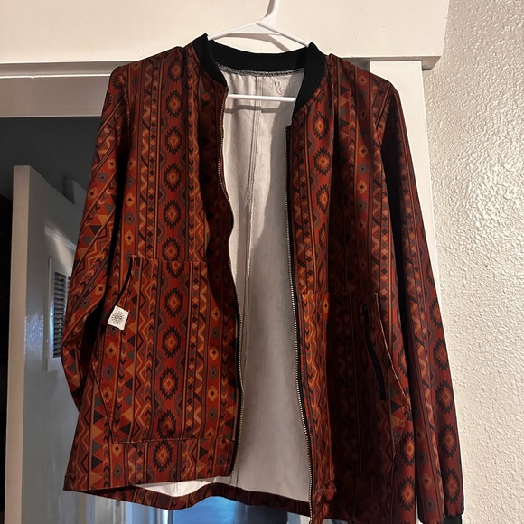 Women’s Aztec Scrub Jacket - Picture 6 of 6